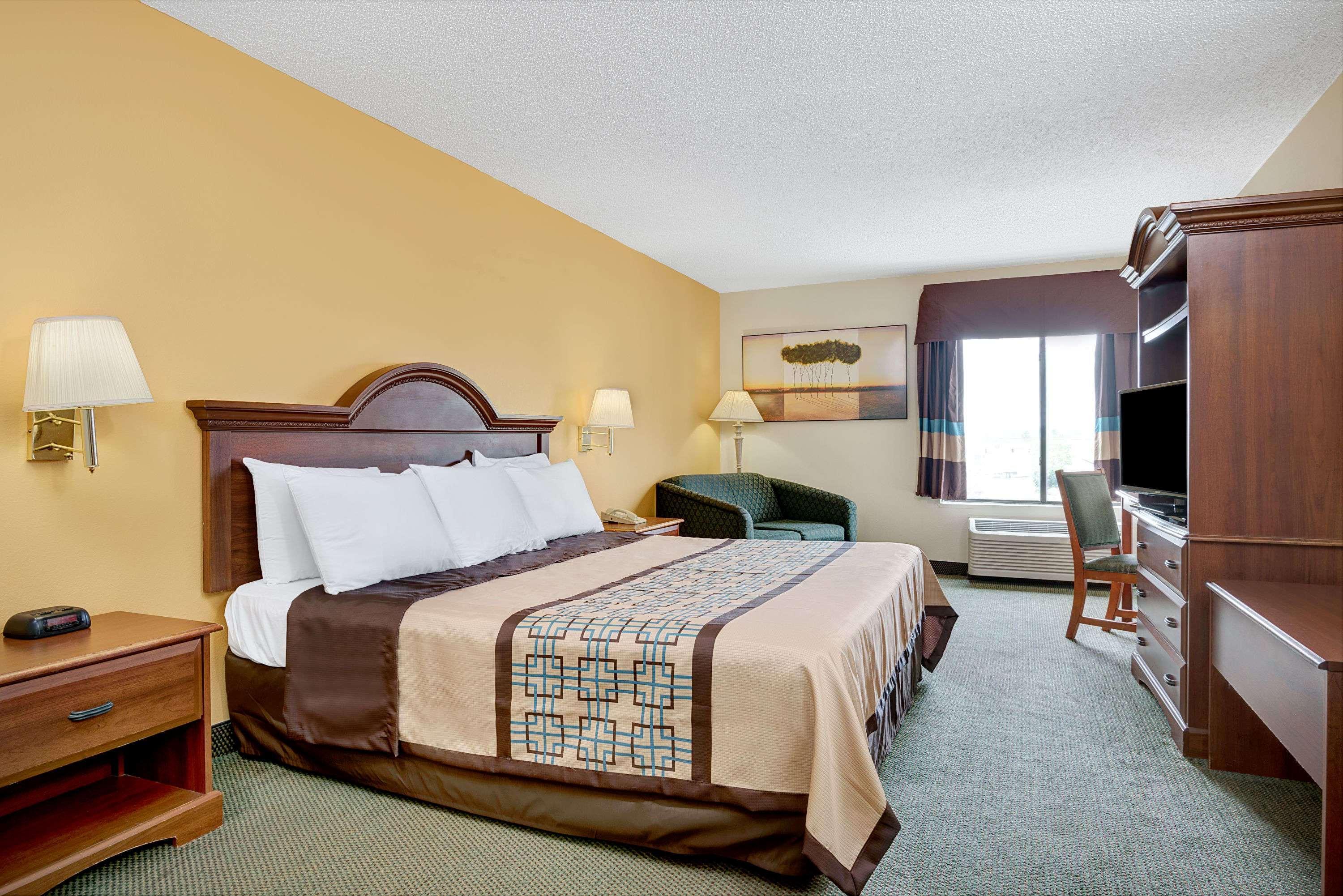 Days Inn By Wyndham Burlington East Haw River Ngoại thất bức ảnh