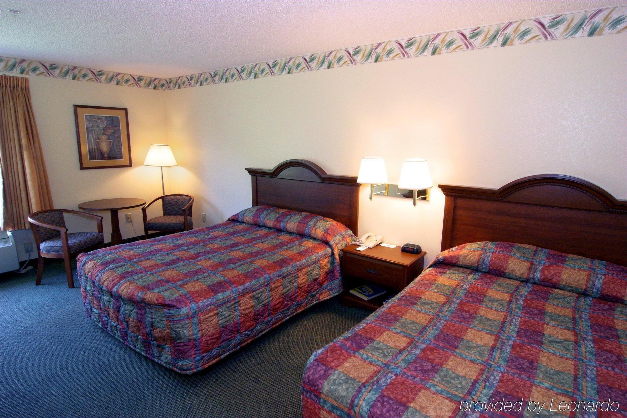 Days Inn By Wyndham Burlington East Haw River Phòng bức ảnh